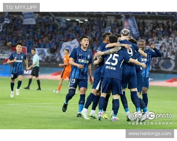 三镇希望续约邓涵文未果媒体人透露背后原因与未来展望