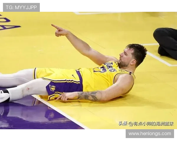 里夫斯谈第三节表现不佳强调需提升能量以改善球队状态