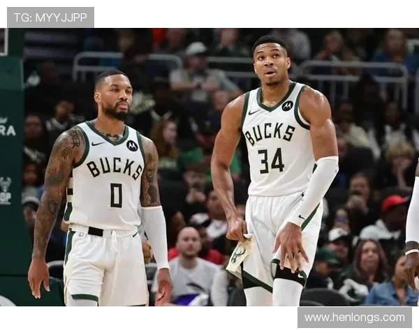 小波特高效表现砍下30分成雄鹿队史首人再现雷阿伦辉煌时刻